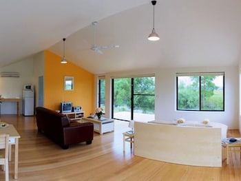 Abington Farm - Stays Accommodation 5