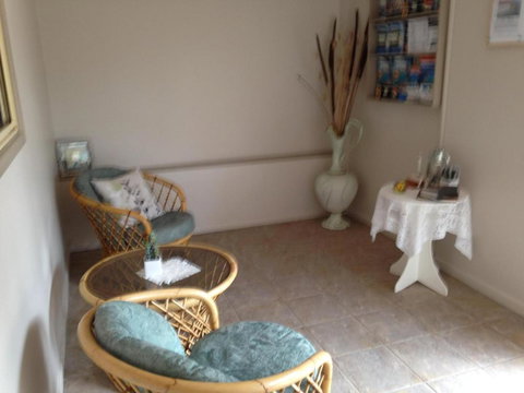 Kalua Motel - Stays Accommodation 4