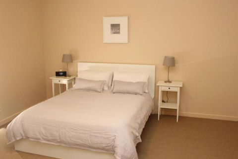 The Lighthouse Beachfront Accommodation - Stayed 5