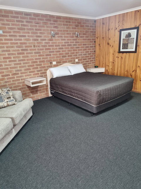 Country Roads Motor Inn Naracoorte - Stayed 5