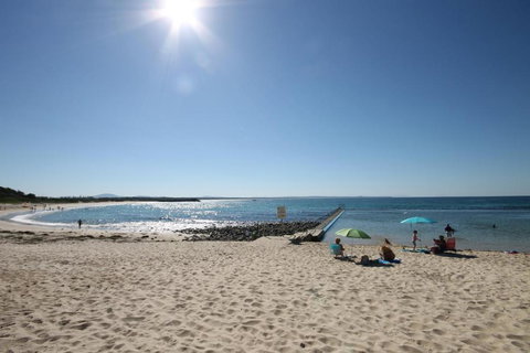 CHILL OUT BEACHSIDE At FORSTER - Stays Accommodation 6