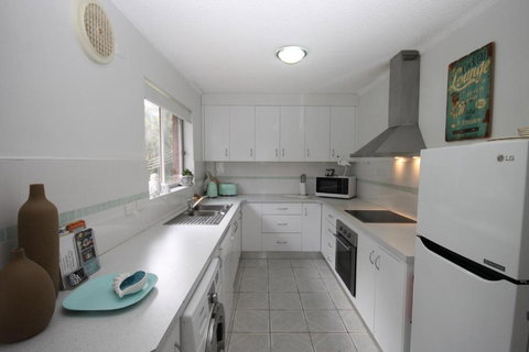 CHILL OUT BEACHSIDE At FORSTER - Stays Accommodation 1