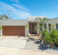 Currawong Close - Rejuvenate Stays - Stays Accommodation
