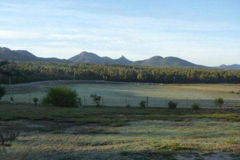 Yakkalla Holiday Cottage - Stayed 4