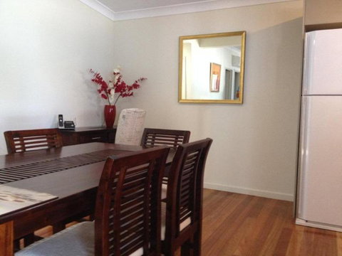 Island Villas & Apartments - Stays Accommodation 1
