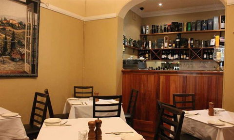 Biviano's At Windsor - Stays Accommodation 21