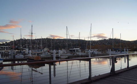 Mudbar And Restaurant - Stays Accommodation 17