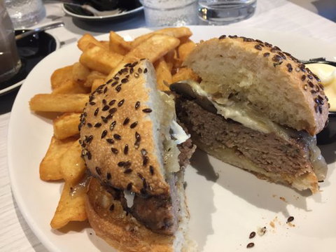 The Food Republic Cafe - Stayed 0