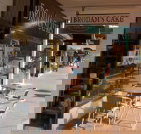 Brodam's Cakes - Stayed