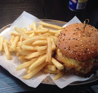 Mama's Kitchen - Stayed