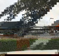 Santos Cafe And Bar - Stayed