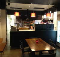 10 on Main Pizza House - Stays Accommodation