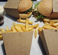 BurgiesBurgers - Stayed