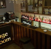 The Lounge Room Bar and Bistro - Stays Accommodation