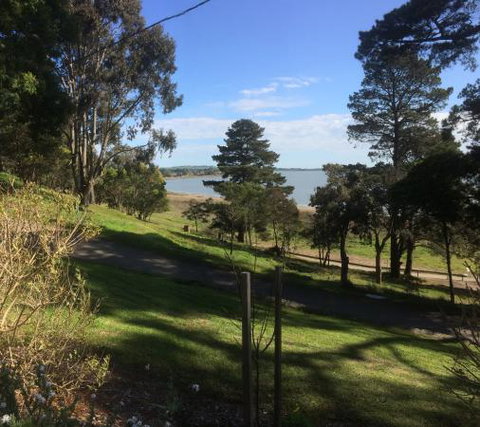 Botanic Cafe On The Lake - Stayed 0