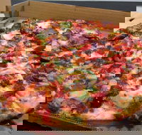 La Lupa Pizza and Pasta - Stays Accommodation