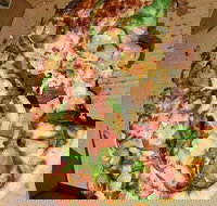 Ric's Pizza Bar - Stayed