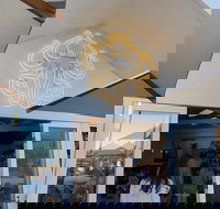 Saint Ernest - Stayed