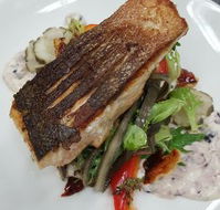 Turfside Bistro and Function Centre - Stays Accommodation