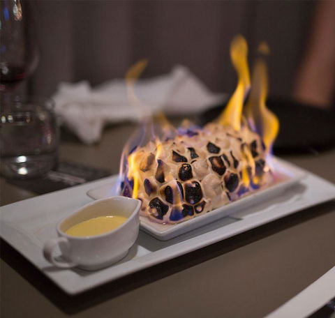 Cafe Amphora - Stays Accommodation 16