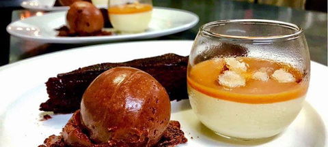 Cafe Amphora - Stays Accommodation 3