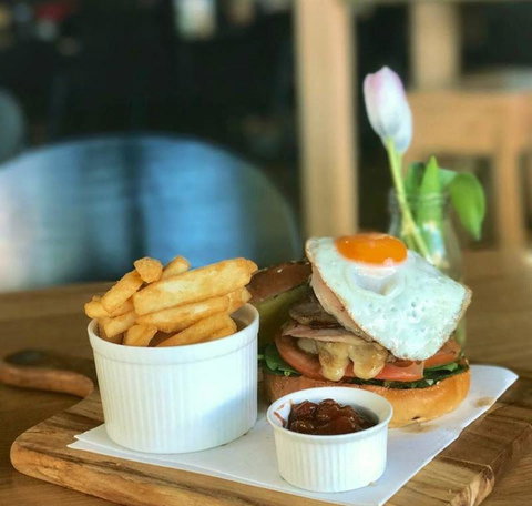 Explorers Restaurant - Stayed 5