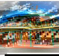 Austral Hotel - Restaurant - Stays Accommodation