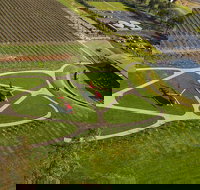 Ezard at Levantine Hill - Stayed