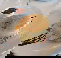 Brown Shugar - Stayed