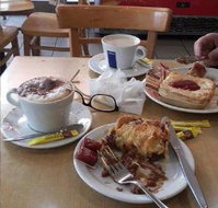 Yarram Bakery  Cafe - Stayed