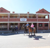 Kaneira Hotel Restaurant - Stays Accommodation