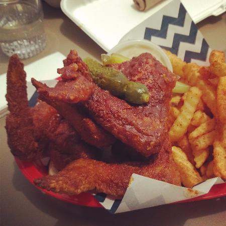 Belle's Hot Chicken - Stayed 0