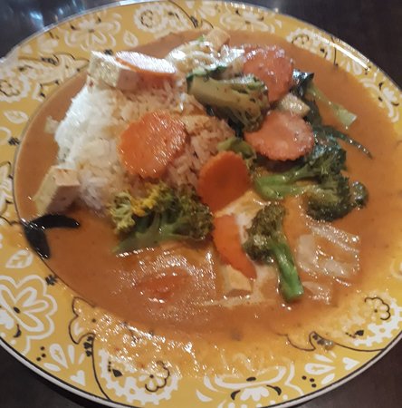 Pad Thai - Stays Accommodation 0