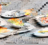 Dukes Bistro - Stays Accommodation