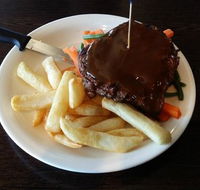 Sundeck Brasserie at Souths Juniors - Stays Accommodation