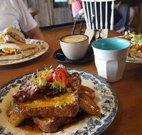 Early bird cafe and kitchen - Stayed