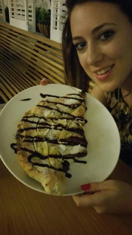 Donna Bionda - Stayed 2