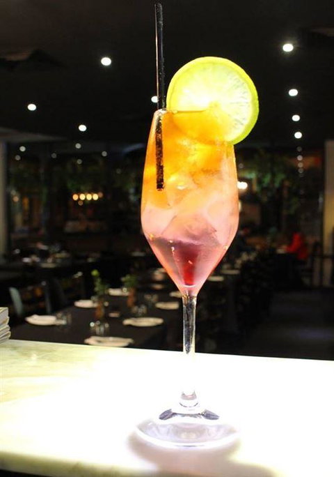 Fire On Unley - Stayed 9