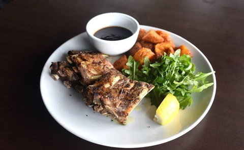 Fire On Unley - Stayed 3