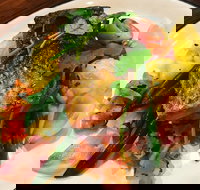 Graziers Grill House - Stayed