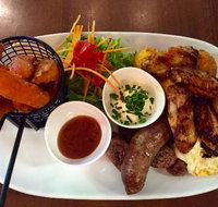 Savannah Cafe and Bar - Stayed