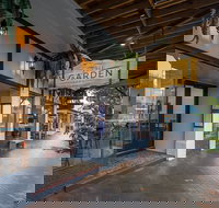 The Garden Berry - Stayed