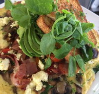 CaramelsCathie - Stayed