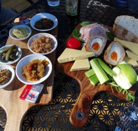 Mulla Villa Restaurant  Guesthouse - Stays Accommodation