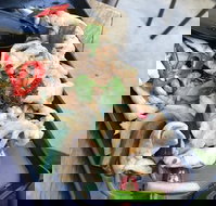 Thai Season Cafe and Restaurant - Stayed