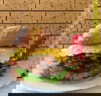 Burgie's Burger Bar  Cafe - Stays Accommodation