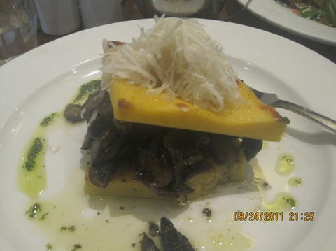 Red Door Cafe - Stayed 0