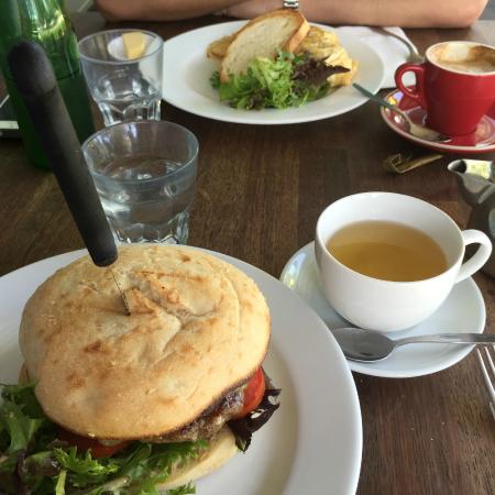 Cafe Ism - Stayed 0