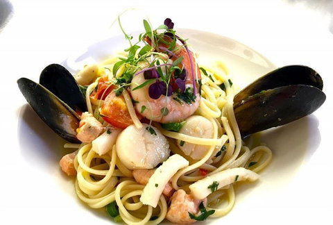 Jannat Authentic Indian Restaurant - Stays Accommodation 1