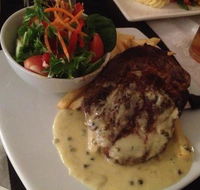Bowning Hotel Dining Room - Stayed